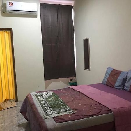 Hj Homestay Kuala Terengganu Eksteriør billede